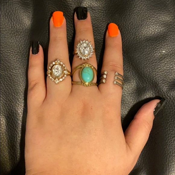 Accessories - Rings free with any purchase